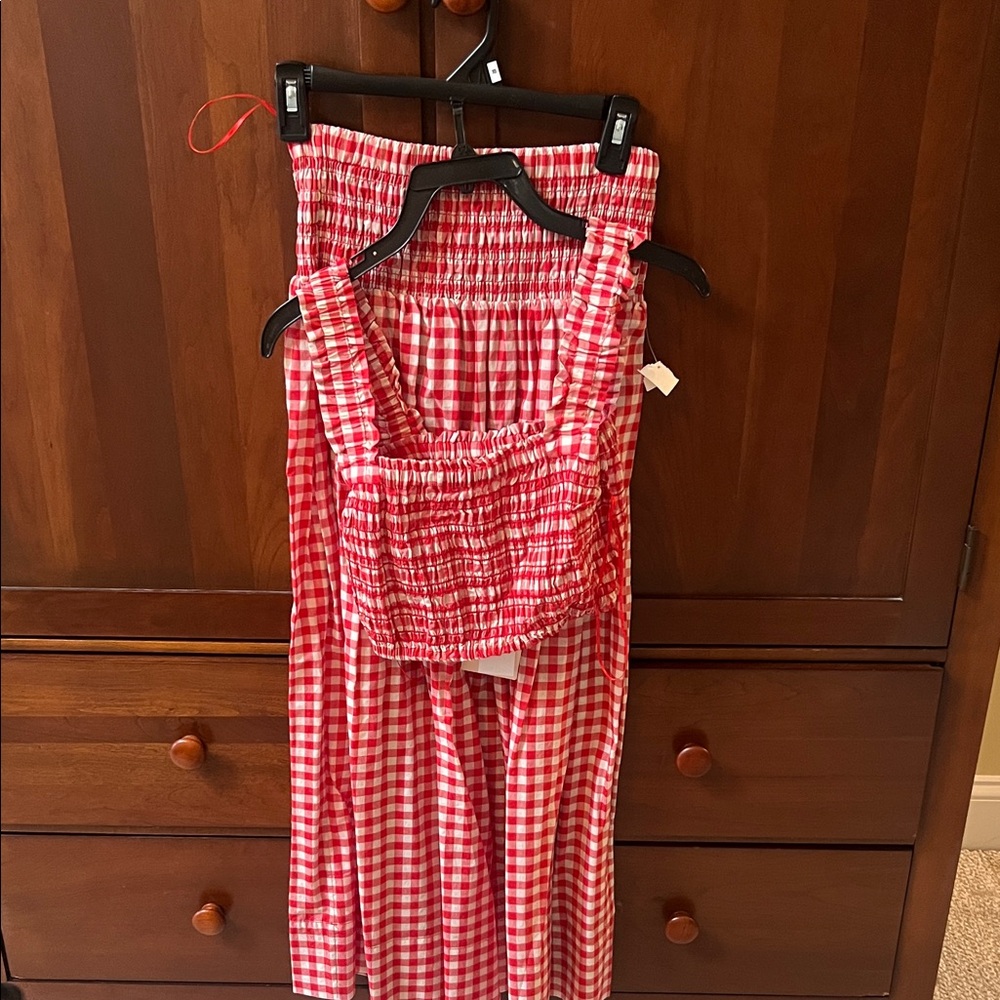Red and White Gingham 2 piece skirt set NWT